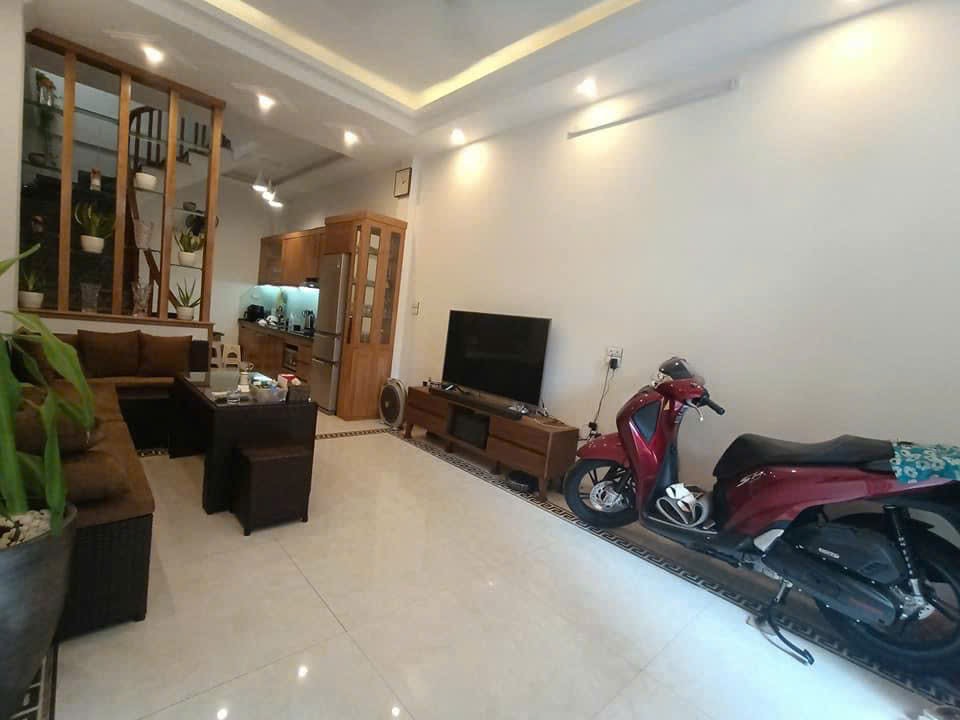 Bán gấp nhà chính chủ - Trung tâm phường Sài Đồng, Long Biên - Ảnh 1